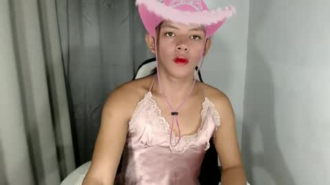 Snapshot of ur_lexie_fab chatting on June 2026 03:38:01 AM ur_lexie_fab online show from June 2026 03:38:01 AM