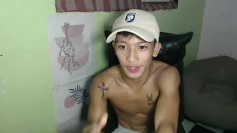 Snapshot of ur_raffy chatting on February 2025 12:30:01 AM ur_raffy online show from February 2025 12:30:01 AM