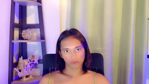 Ellie online show from February 2026 05:49:02 PM