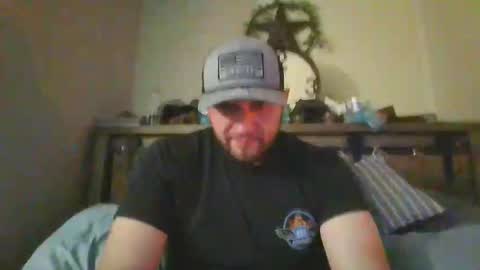 ur_zaddy4now online show from January 2025 07:00:01 AM