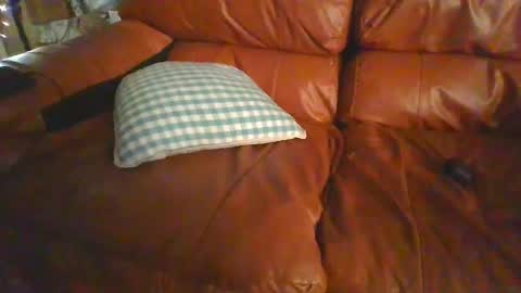 ur_zaddy4now online show from February 2025 01:39:02 PM