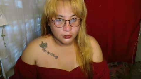 Snapshot of uramazingbomshel chatting on September 2025 12:12:01 AM pretitit micole online show from September 2025 12:12:01 AM