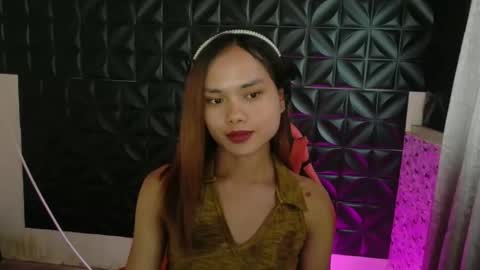 urasian_crisa online show from April 2026 05:11:01 AM