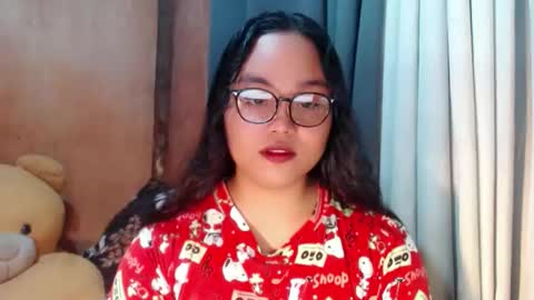 Lycah online show from November 2025 10:15:01 PM