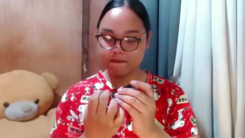 Lycah online show from December 2025 11:00:02 PM