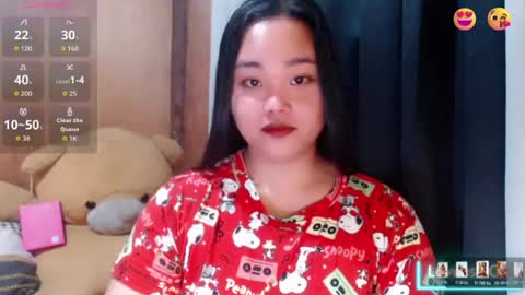 Snapshot of urasian_hotchix69 chatting on June 2026 10:25:02 PM Lycah online show from June 2026 10:25:02 PM