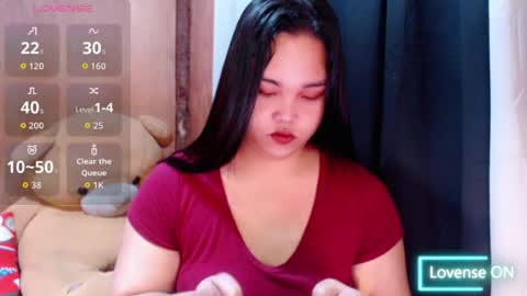 Snapshot of urasian_hotchix69 chatting on July 2026 05:43:02 AM Lycah online show from July 2026 05:43:02 AM