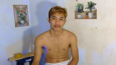urasian_jomarie online show from July 2026 01:03:01 PM