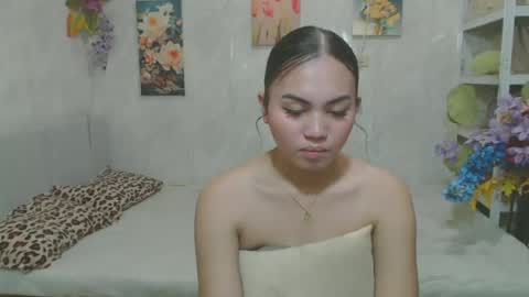 Snapshot of urasian_kat chatting on May 2026 01:00:01 AM urasian_kat online show from May 2026 01:00:01 AM