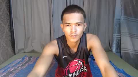Snapshot of urasian_rey chatting on June 2026 10:24:01 AM urasian_rey online show from June 2026 10:24:01 AM