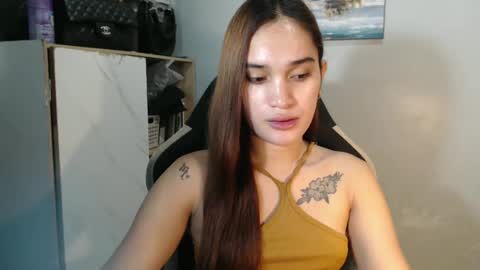 Snapshot of urasianfuckprincessxxx chatting on February 2025 09:29:02 PM urasianfuckprincessxxx online show from February 2025 09:29:02 PM