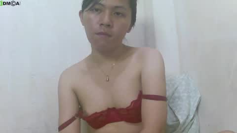 Snapshot of urasianlover69x chatting on January 2025 09:21:02 AM rai online show from January 2025 09:21:02 AM