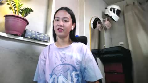 Erika online show from April 2026 01:09:02 AM