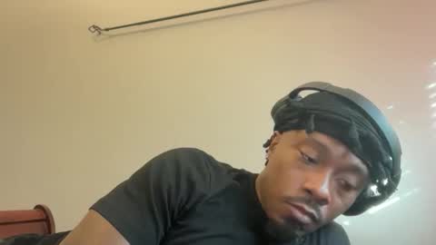 urbandick5 online show from November 2025 10:10:02 PM