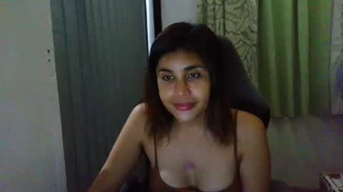 Snapshot of urblossom_vergoxx chatting on July 2026 07:31:02 PM urblossom_vergoxx online show from July 2026 07:31:02 PM