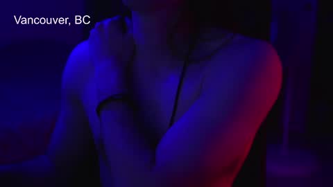 urboytoy_512 online show from October 2025 07:03:02 PM