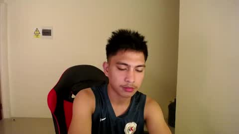 Snapshot of urcuteguy_jhonx chatting on April 2026 08:37:02 PM Dannie online show from April 2026 08:37:02 PM