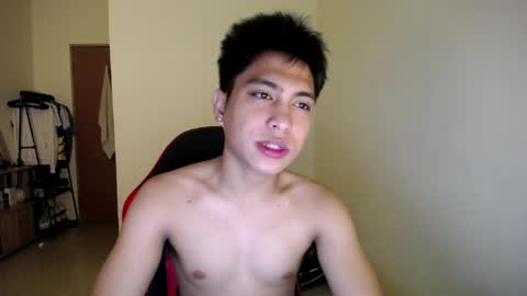 Snapshot of urcuteguy_jhonx chatting on May 2026 06:31:02 AM Dannie online show from May 2026 06:31:02 AM
