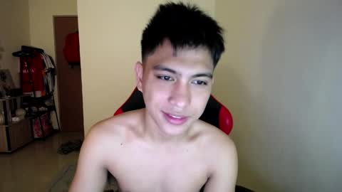 Snapshot of urcuteguy_jhonx chatting on May 2026 08:31:02 AM Dannie online show from May 2026 08:31:02 AM