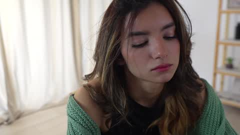 Linda Restrepo online show from December 2024 03:19:02 PM