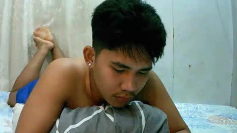 Snapshot of urcutie_asianboy chatting on November 2025 04:45:02 AM KEN online show from November 2025 04:45:02 AM