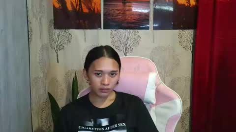 Snapshot of urdollacyl chatting on April 2026 04:34:01 AM Sweetacyl online show from April 2026 04:34:01 AM