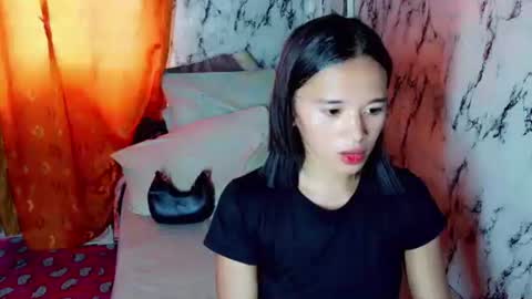 Snapshot of urdollacyl chatting on May 2026 07:46:02 AM Sweetacyl online show from May 2026 07:46:02 AM
