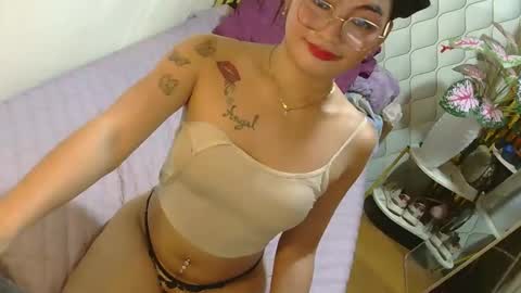 Snapshot of urdream_bride chatting on May 2026 04:08:02 AM urdream_bride online show from May 2026 04:08:02 AM