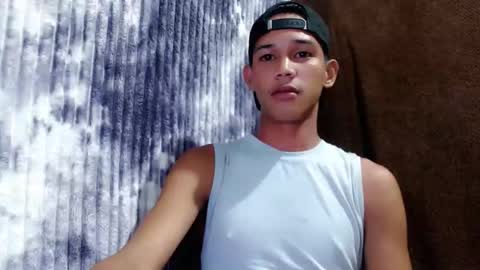 Snapshot of urdreamboy_clarin chatting on May 2026 04:23:01 PM urdreamboy_clarin online show from May 2026 04:23:01 PM