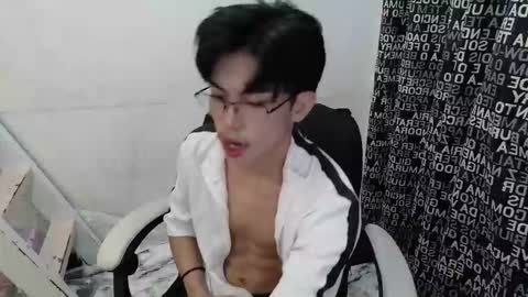 urdreamtw1nk online show from September 2025 09:22:02 AM