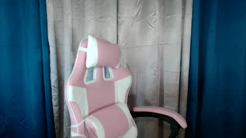 Snapshot of urfantacyjamaica chatting on January 2025 04:52:02 AM ayumi reacher online show from January 2025 04:52:02 AM