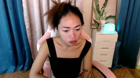 Snapshot of urfantacyjamaica chatting on February 2025 03:58:01 PM ayumi reacher online show from February 2025 03:58:01 PM