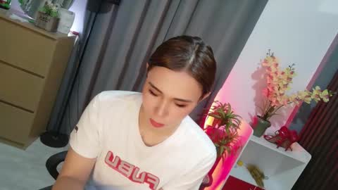 Snapshot of urfave_bbgirl chatting on May 2026 11:59:01 AM urfave_bbgirl online show from May 2026 11:59:01 AM