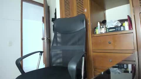Snapshot of urfavoriteboy96 chatting on March 2026 04:00:01 PM Andres Jordi online show from March 2026 04:00:01 PM