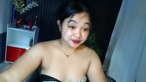 Scarlet online show from November 2025 04:14:02 AM