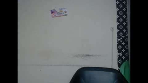 Snapshot of urflirtydoll chatting on February 2025 04:54:01 PM urflirtydoll online show from February 2025 04:54:01 PM