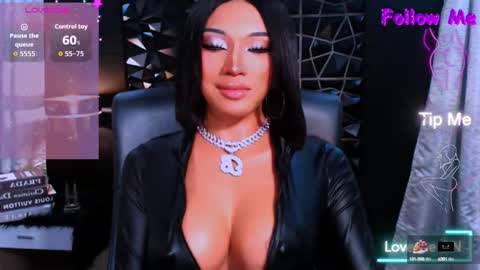 Snapshot of urgoddess_bella chatting on September 2025 07:55:02 AM My bella 3 online show from September 2025 07:55:02 AM