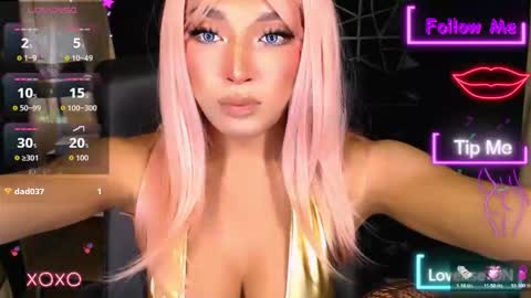 Snapshot of urgoddess_bella chatting on October 2025 02:43:02 PM My bella 3 online show from October 2025 02:43:02 PM