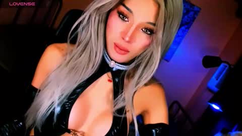 My bella 3 online show from February 2026 10:57:02 PM