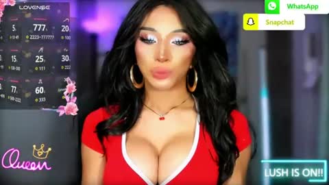 Snapshot of urgoddess_bella chatting on June 2026 05:12:01 AM My bella 3 online show from June 2026 05:12:01 AM