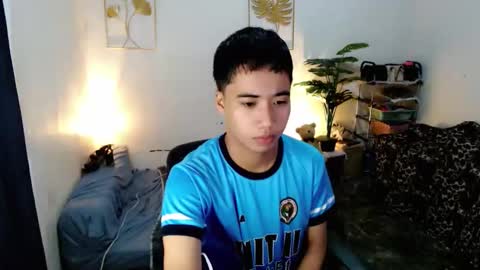 Snapshot of urguy_habibi chatting on December 2025 10:31:01 AM Bib online show from December 2025 10:31:01 AM