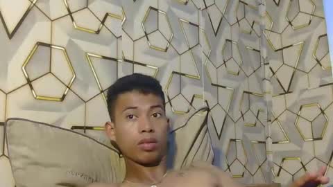 richard online show from November 2025 02:21:01 AM