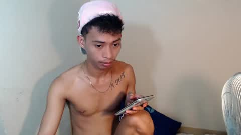 Snapshot of urhotfuckingass chatting on June 2026 01:21:01 AM richard online show from June 2026 01:21:01 AM