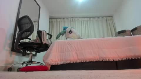 urimare_south online show from January 2025 03:22:02 AM