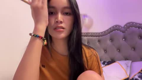 Snapshot of urkatiecookie chatting on November 2025 09:52:02 AM Amira online show from November 2025 09:52:02 AM