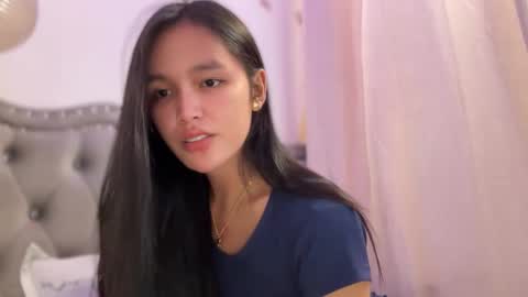 Snapshot of urkatiecookie chatting on November 2025 03:29:02 AM Amira online show from November 2025 03:29:02 AM