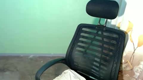 urlatino_rey online show from October 2025 10:11:01 AM