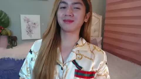 MIYA  online show from April 2026 06:41:01 PM