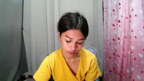 urloverjasmine_xx online show from May 2026 12:06:02 AM