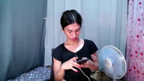 urloverjasmine_xx online show from May 2026 11:12:03 PM